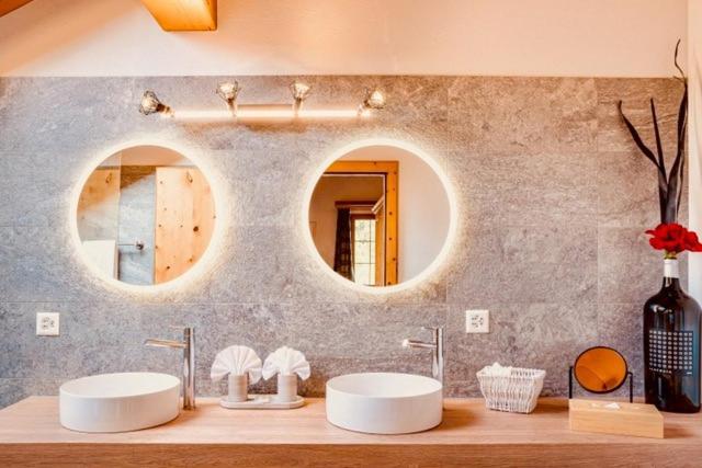 Hotel Waldhaus Am See ヴァルベラ エクステリア 写真