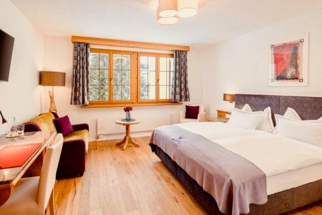 Hotel Waldhaus Am See ヴァルベラ エクステリア 写真