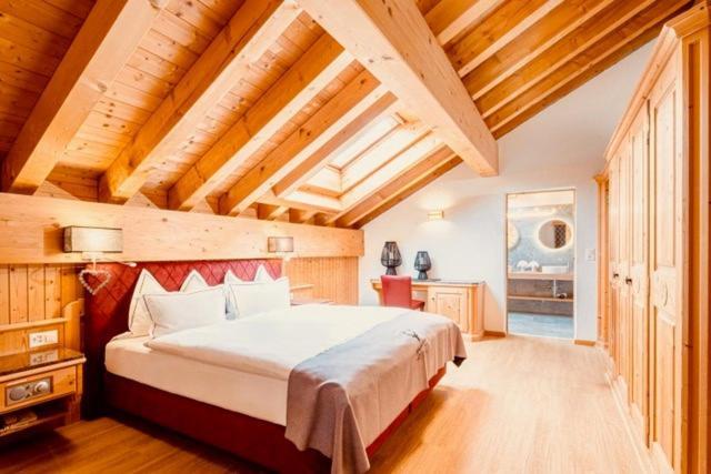 Hotel Waldhaus Am See ヴァルベラ エクステリア 写真