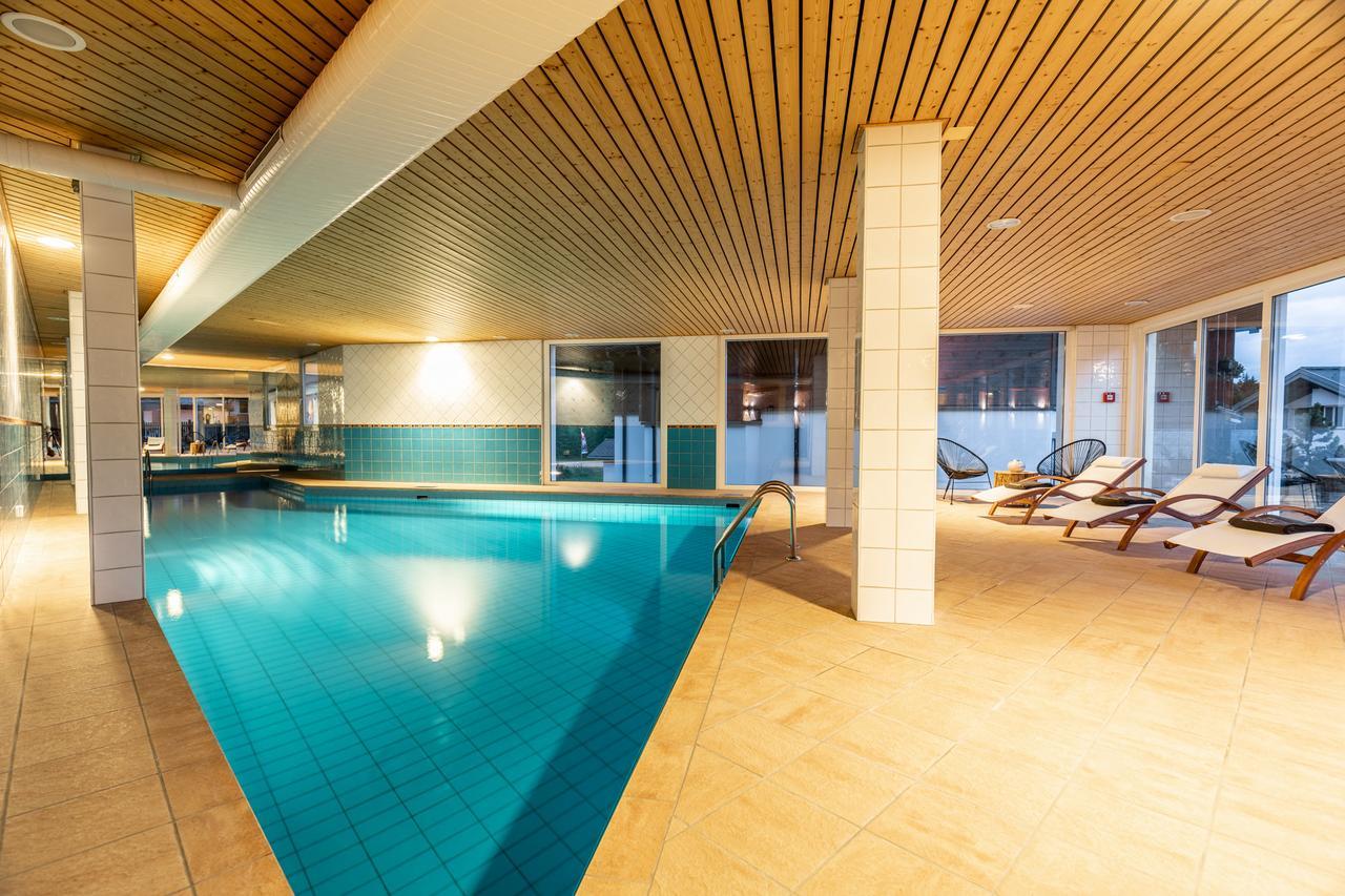 Hotel Waldhaus Am See ヴァルベラ エクステリア 写真